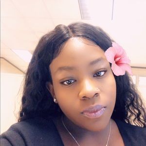 Meet your Posher, Victoria